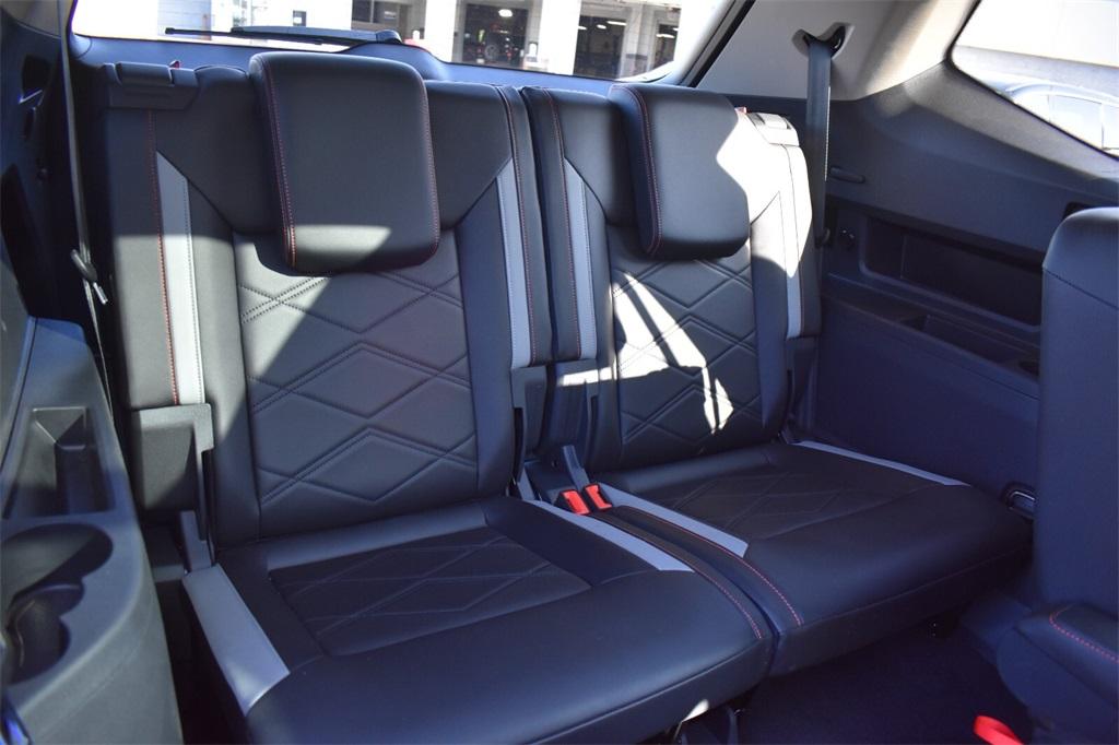 used 2024 Volkswagen Atlas car, priced at $39,677