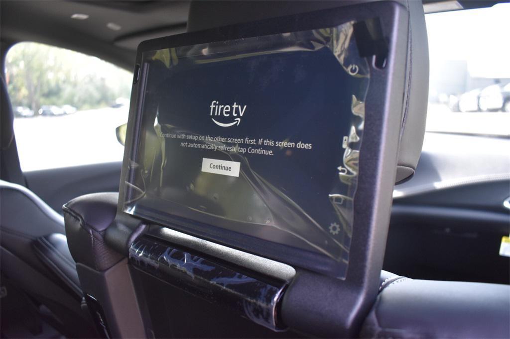 new 2026 Chrysler Pacifica car, priced at $47,718