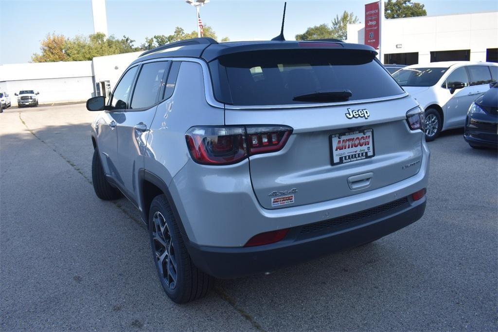 new 2026 Jeep Compass car, priced at $31,618
