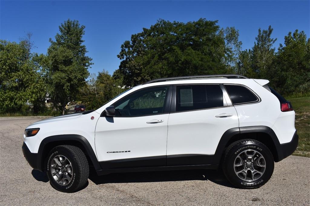 used 2021 Jeep Cherokee car, priced at $25,677