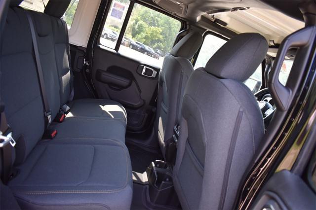 new 2025 Jeep Wrangler car, priced at $47,494