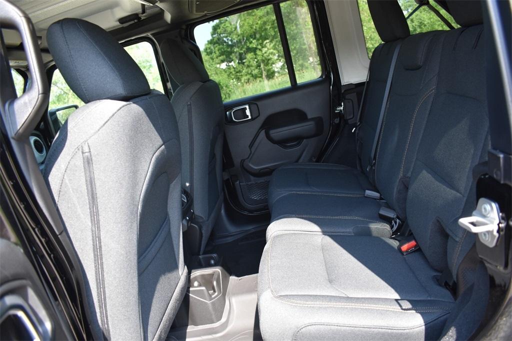 new 2025 Jeep Wrangler car, priced at $42,869