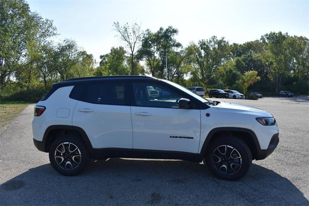 new 2026 Jeep Compass car, priced at $29,458