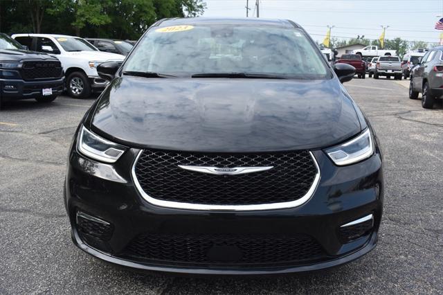 used 2023 Chrysler Pacifica car, priced at $24,277