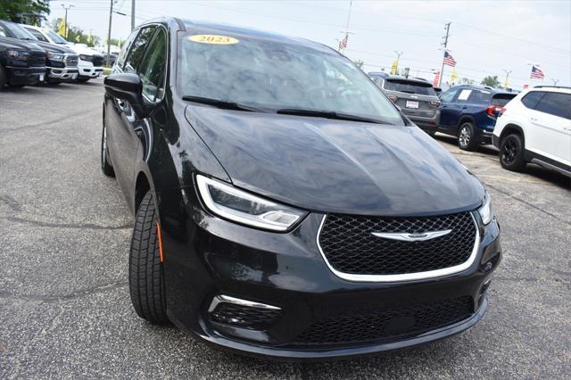 used 2023 Chrysler Pacifica car, priced at $24,277