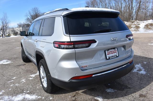 new 2025 Jeep Grand Cherokee L car, priced at $40,058