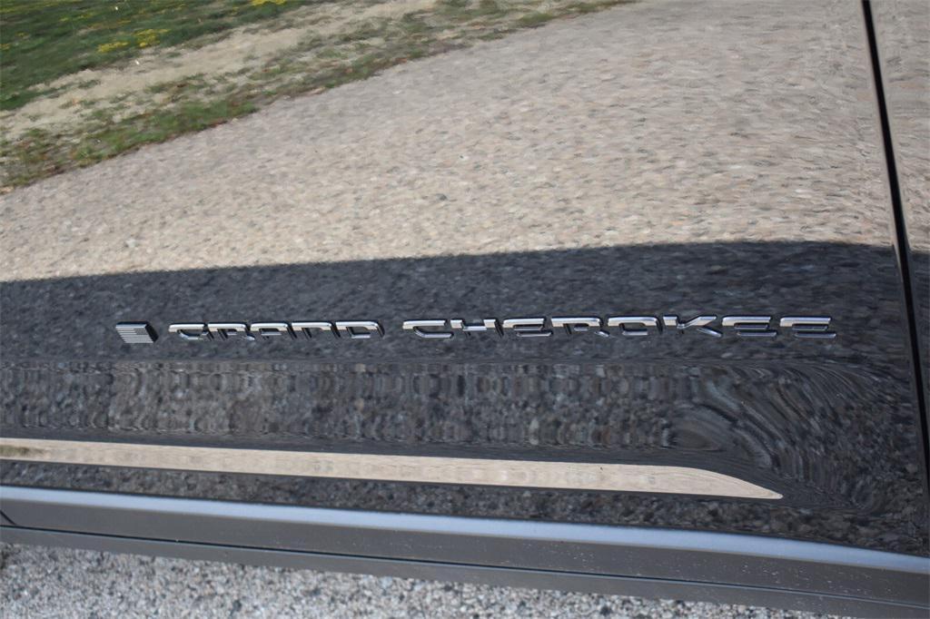 new 2025 Jeep Grand Cherokee L car, priced at $43,746