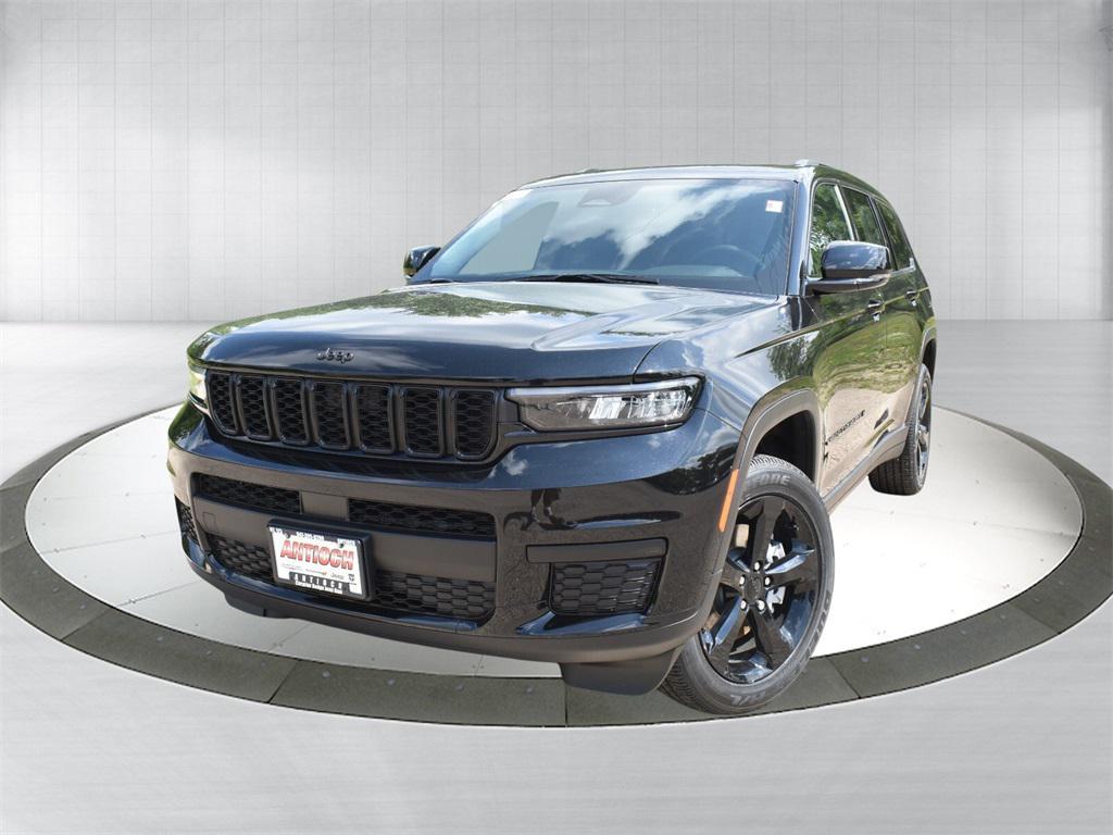 new 2025 Jeep Grand Cherokee L car, priced at $41,952