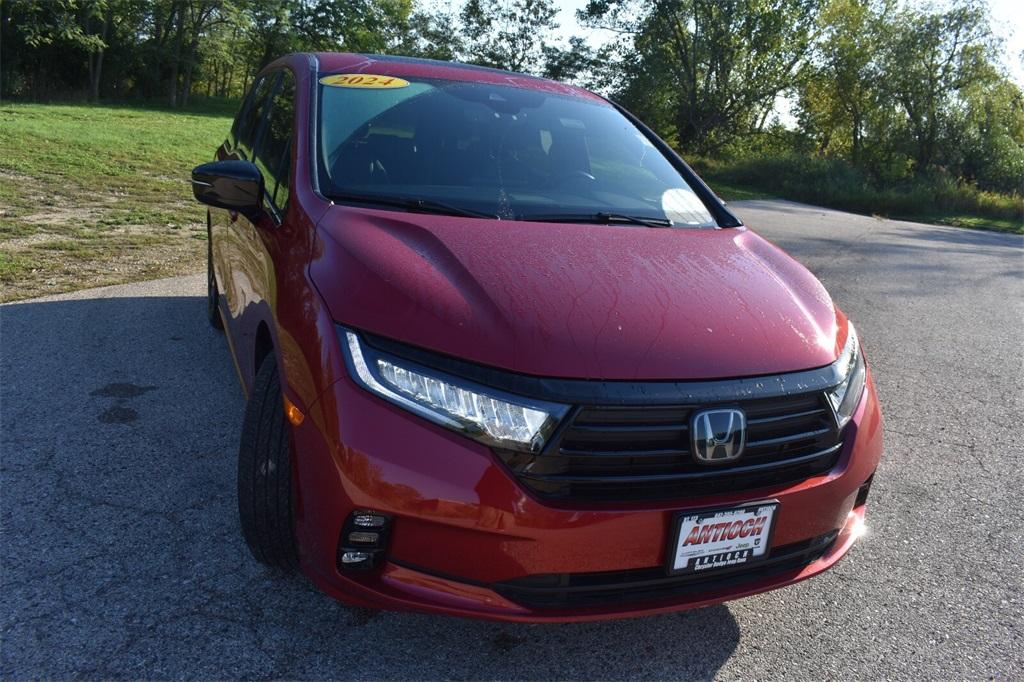used 2024 Honda Odyssey car, priced at $38,877