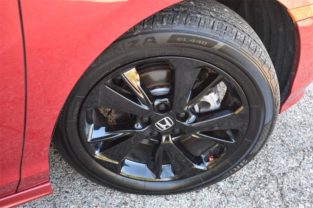 used 2024 Honda Odyssey car, priced at $38,877