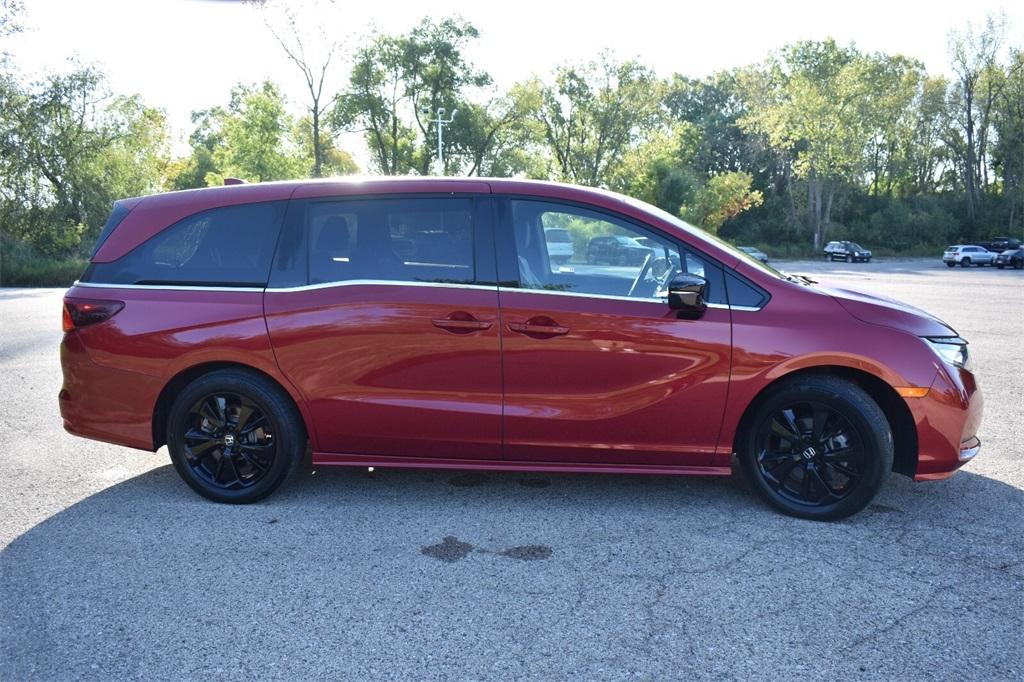 used 2024 Honda Odyssey car, priced at $38,877