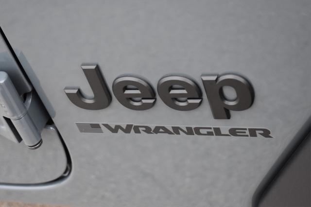 new 2025 Jeep Wrangler car, priced at $39,390