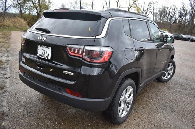 new 2025 Jeep Compass car, priced at $26,578