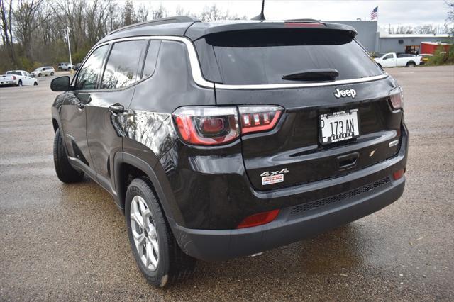 new 2025 Jeep Compass car, priced at $26,578