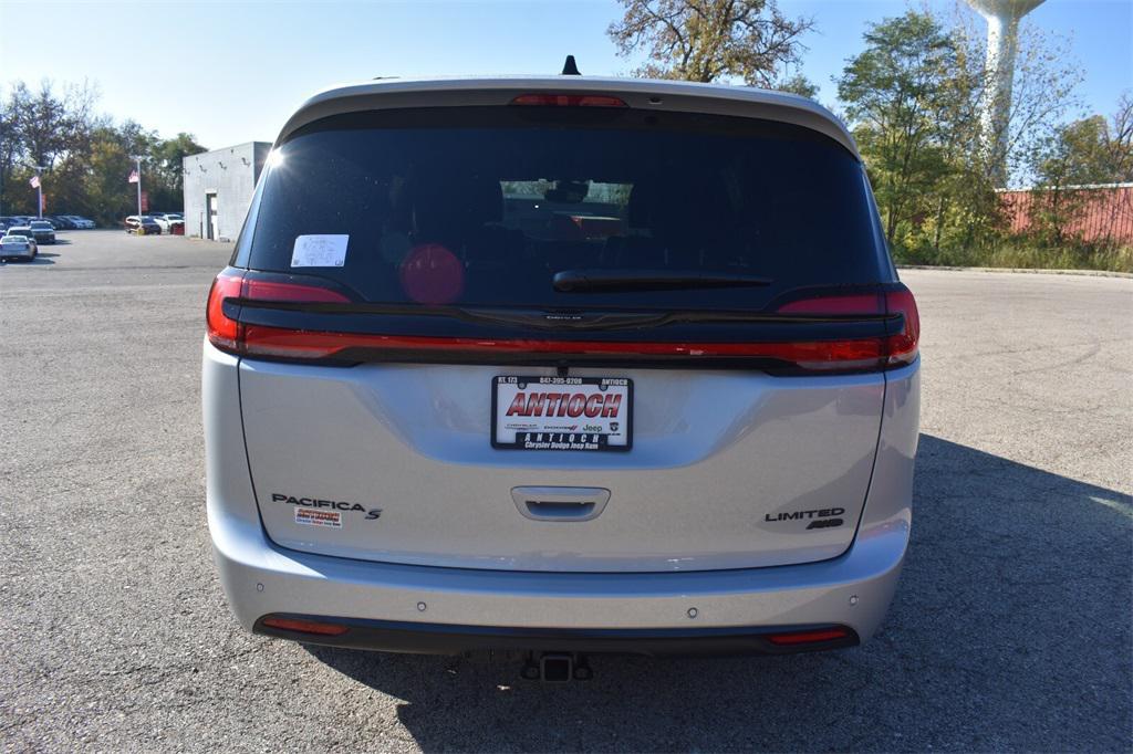 new 2026 Chrysler Pacifica car, priced at $52,926