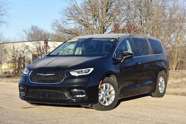 used 2023 Chrysler Pacifica car, priced at $24,446