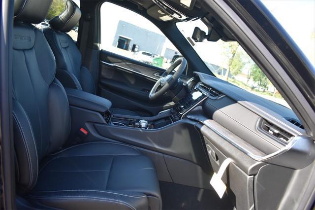 new 2025 Jeep Grand Cherokee L car, priced at $61,665