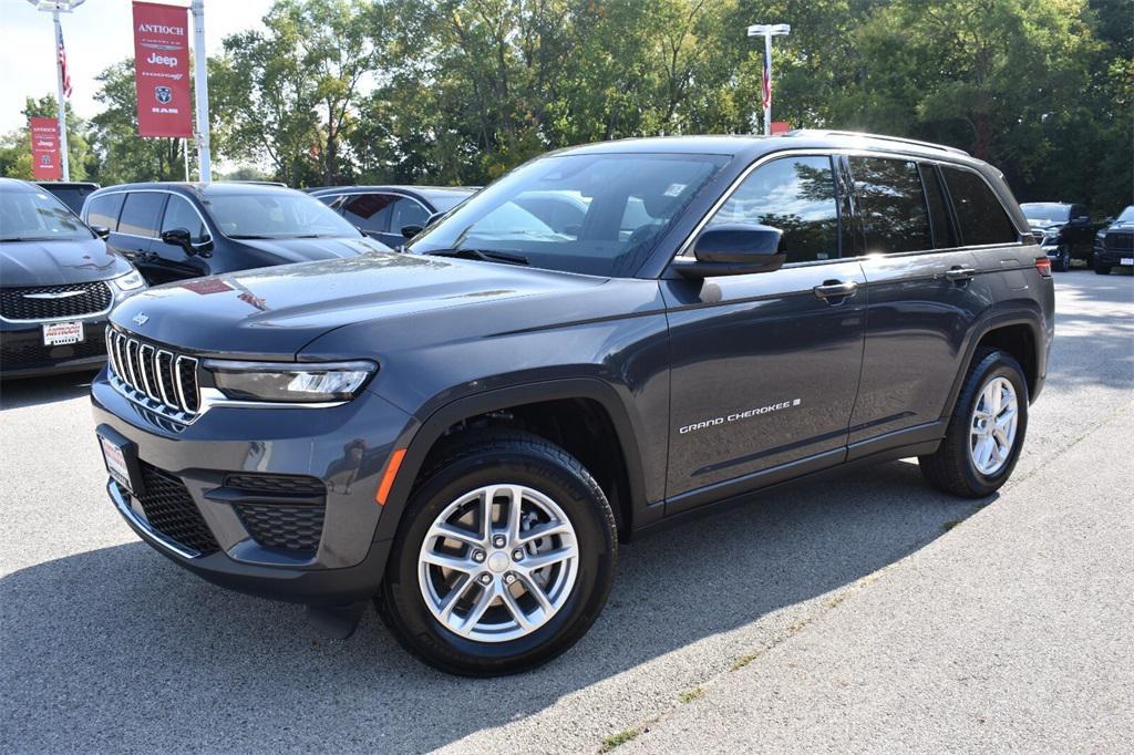 new 2025 Jeep Grand Cherokee car, priced at $37,500