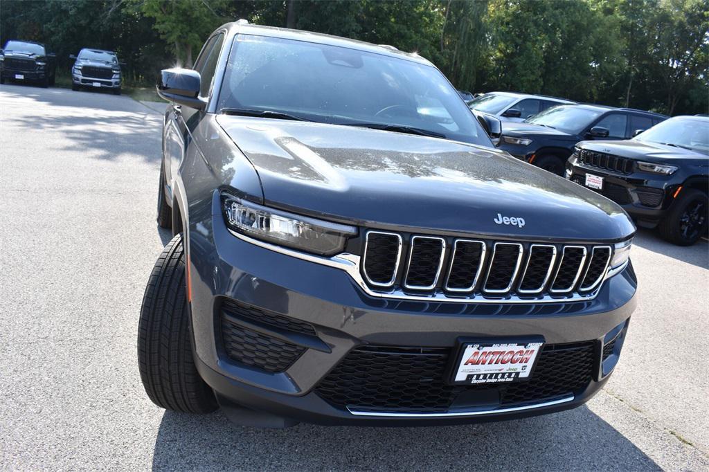 new 2025 Jeep Grand Cherokee car, priced at $37,500