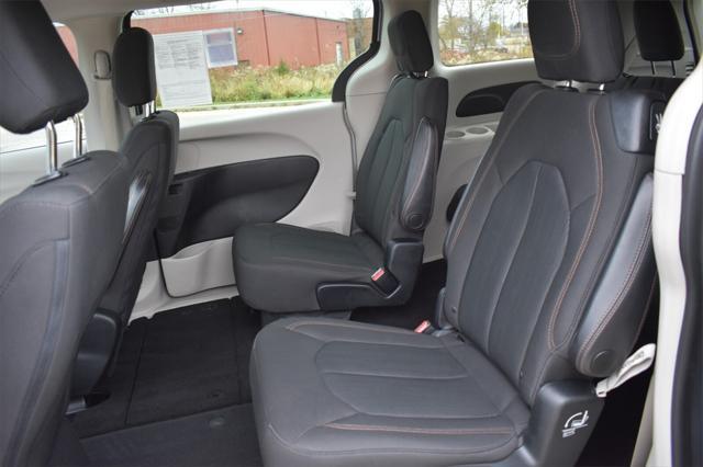 used 2018 Chrysler Pacifica car, priced at $14,477