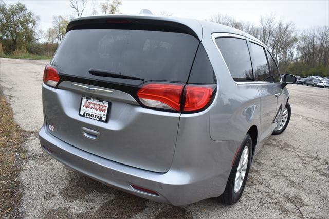 used 2018 Chrysler Pacifica car, priced at $14,477