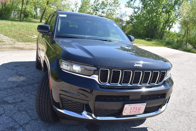 new 2025 Jeep Grand Cherokee L car, priced at $42,215