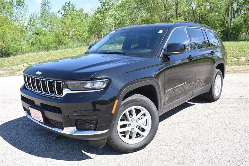 new 2025 Jeep Grand Cherokee L car, priced at $39,237