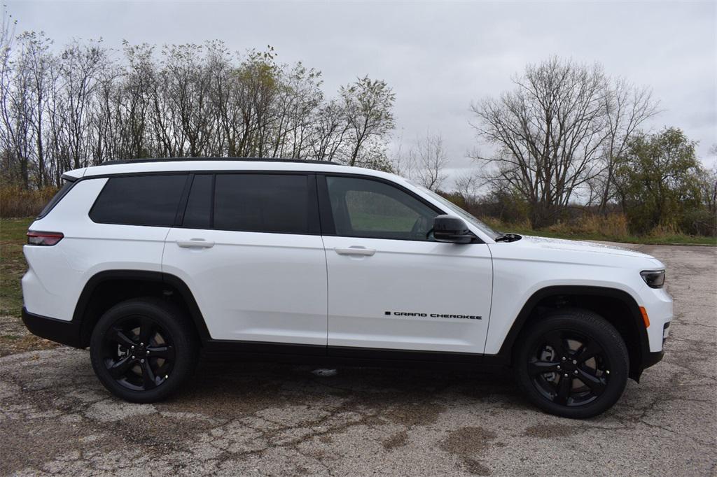new 2025 Jeep Grand Cherokee L car, priced at $43,029