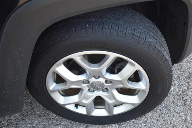 used 2018 Jeep Renegade car, priced at $7,495