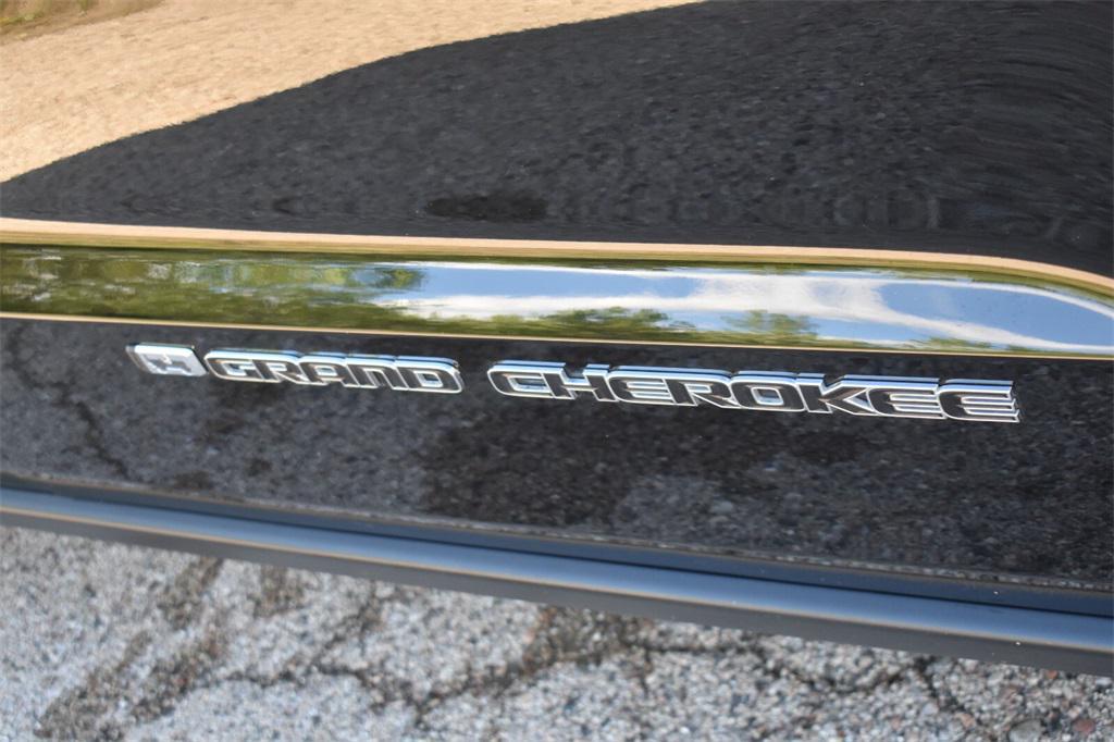 used 2022 Jeep Grand Cherokee WK car, priced at $28,677
