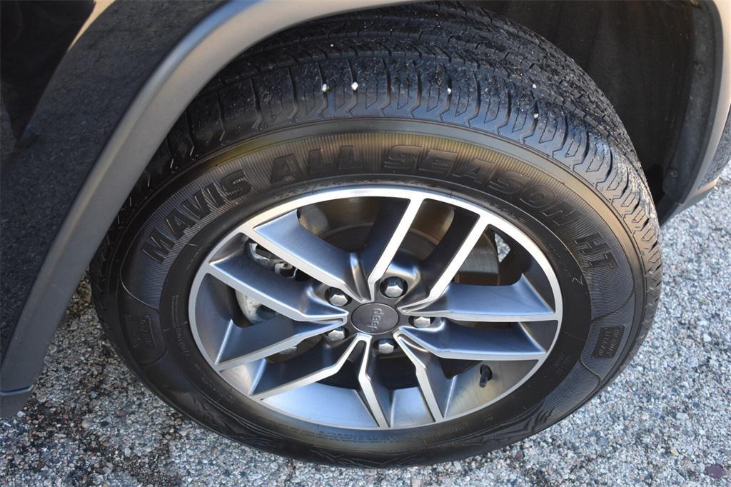 used 2022 Jeep Grand Cherokee WK car, priced at $28,677