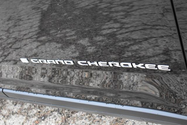 new 2025 Jeep Grand Cherokee L car, priced at $38,398