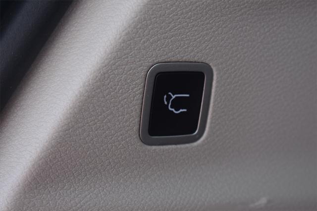 used 2022 Chrysler Pacifica car, priced at $22,946
