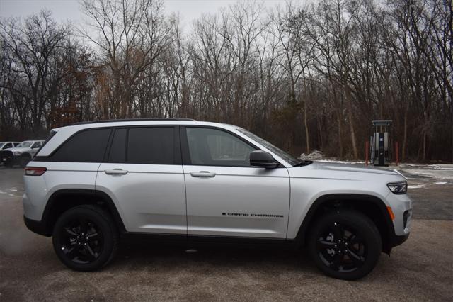 new 2024 Jeep Grand Cherokee car, priced at $41,183