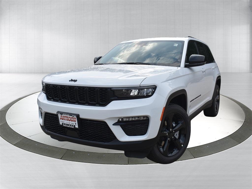 new 2025 Jeep Grand Cherokee car, priced at $45,710