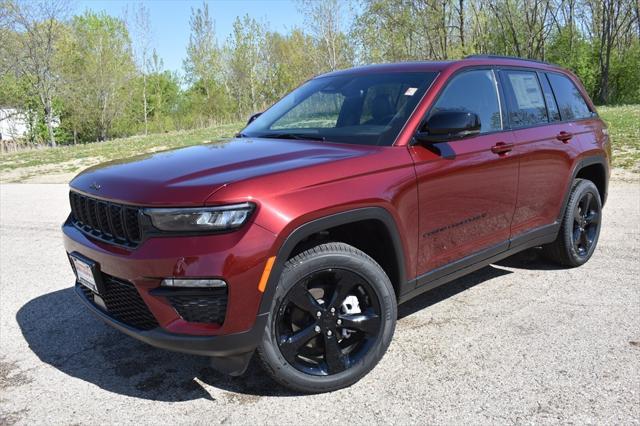 new 2025 Jeep Grand Cherokee car, priced at $50,250