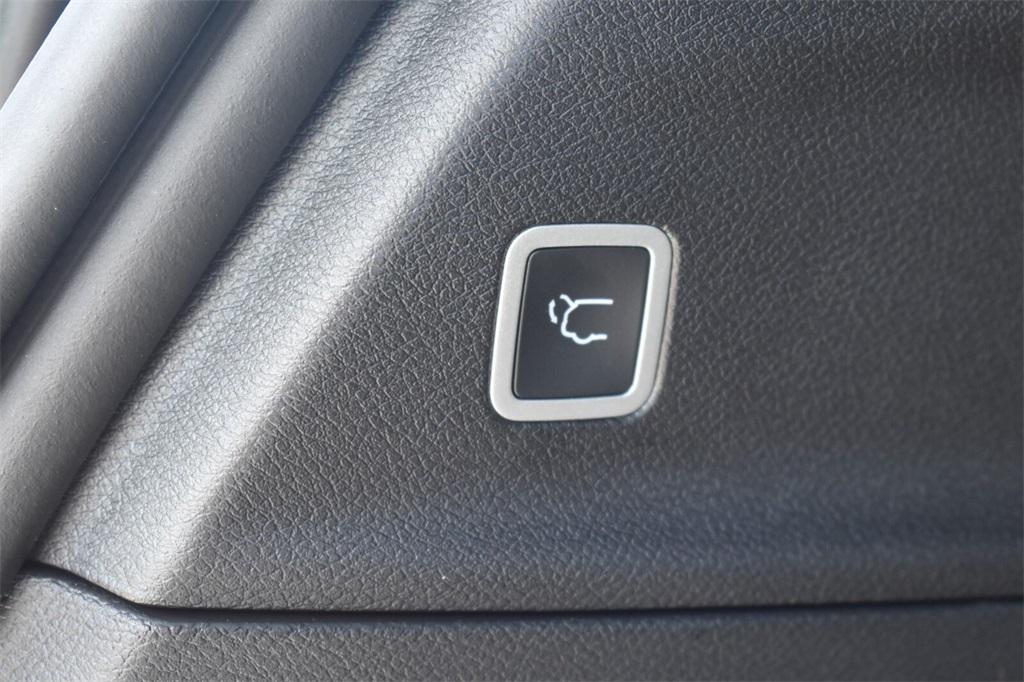 new 2026 Chrysler Voyager car, priced at $37,473