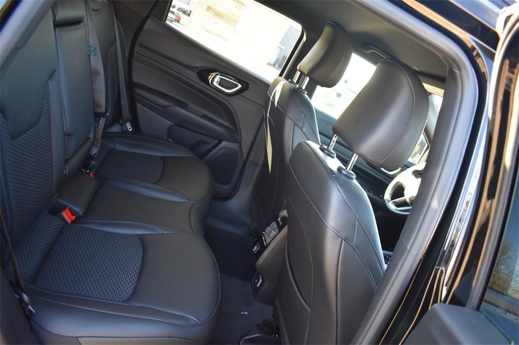 new 2025 Jeep Compass car, priced at $25,498