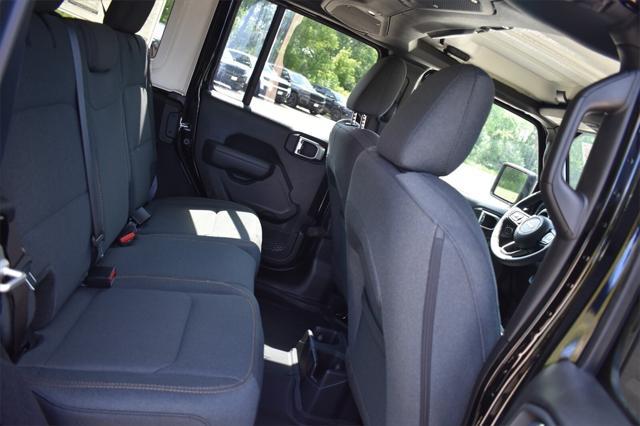 new 2025 Jeep Wrangler car, priced at $47,971