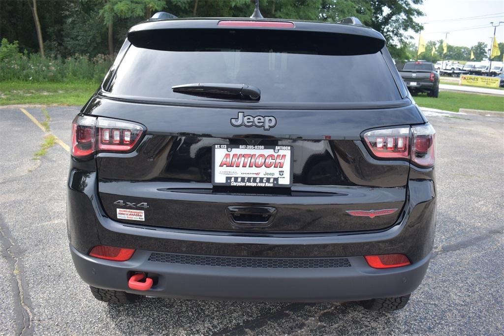 new 2025 Jeep Compass car, priced at $34,298