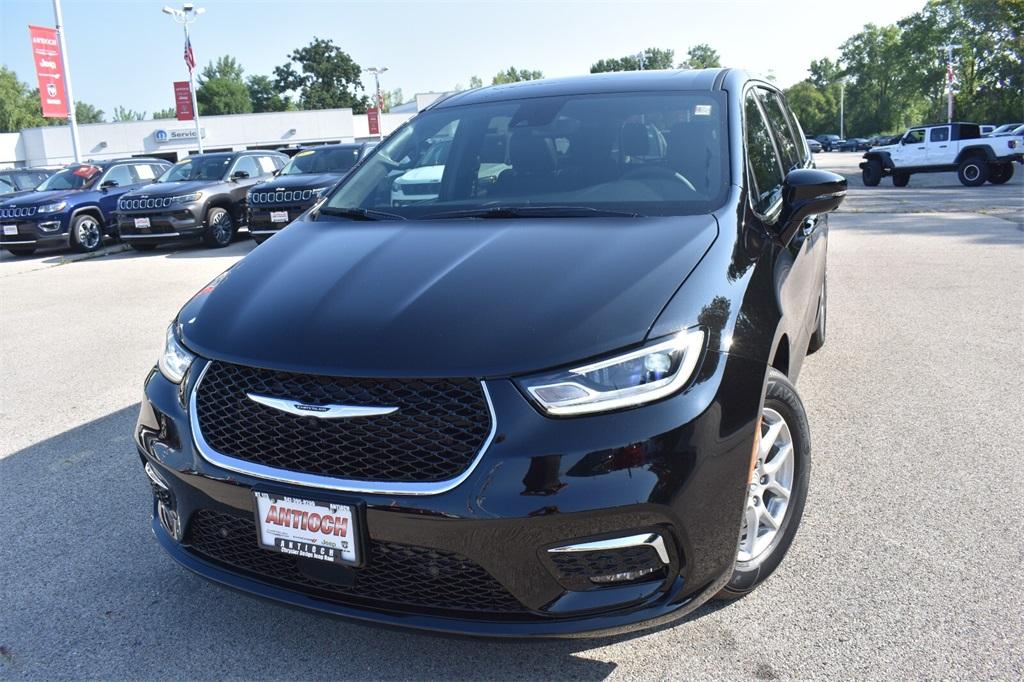 new 2026 Chrysler Pacifica car, priced at $51,801