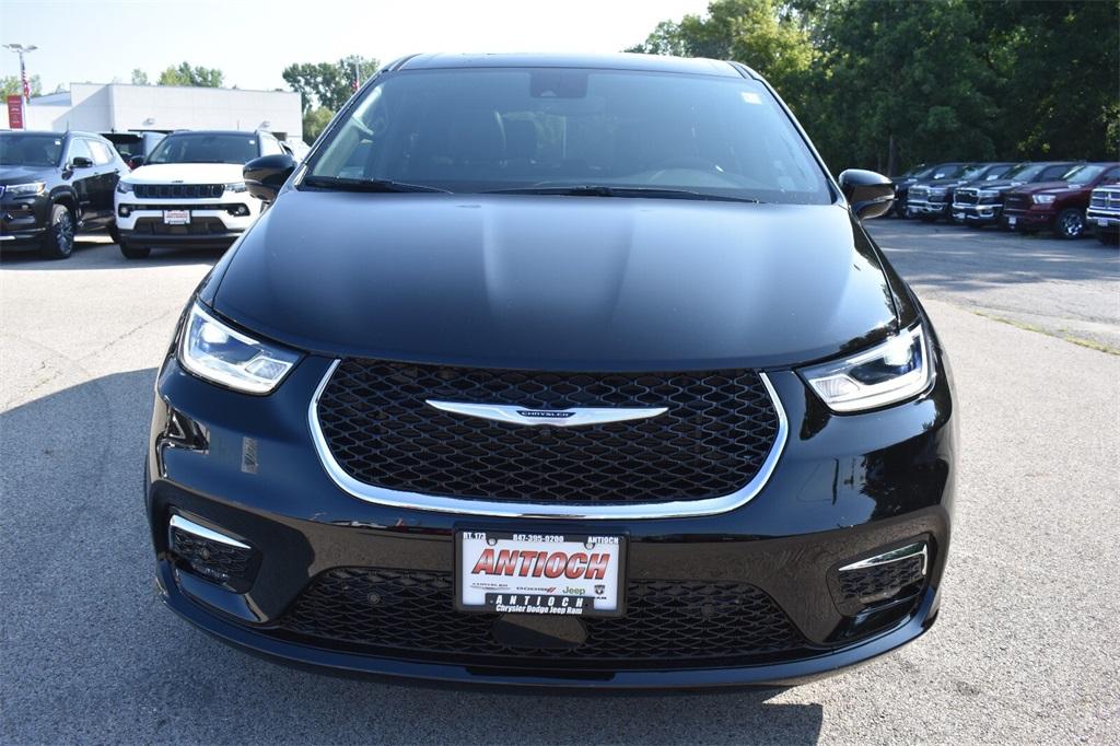 new 2026 Chrysler Pacifica car, priced at $51,801