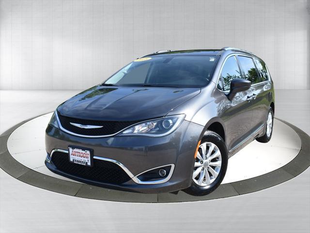 used 2018 Chrysler Pacifica car, priced at $15,777