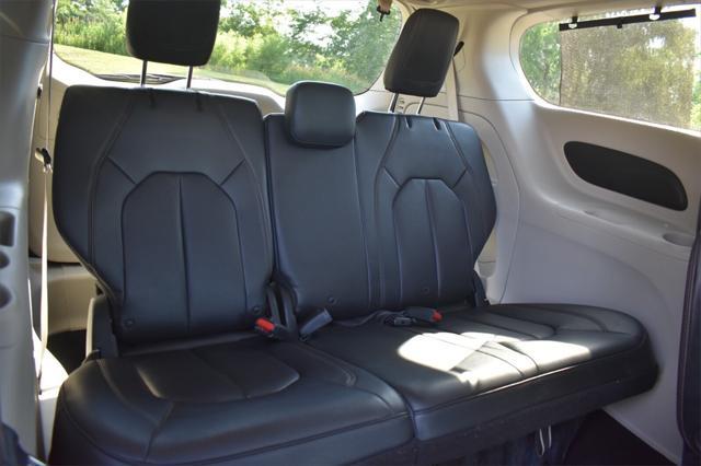 used 2018 Chrysler Pacifica car, priced at $15,777