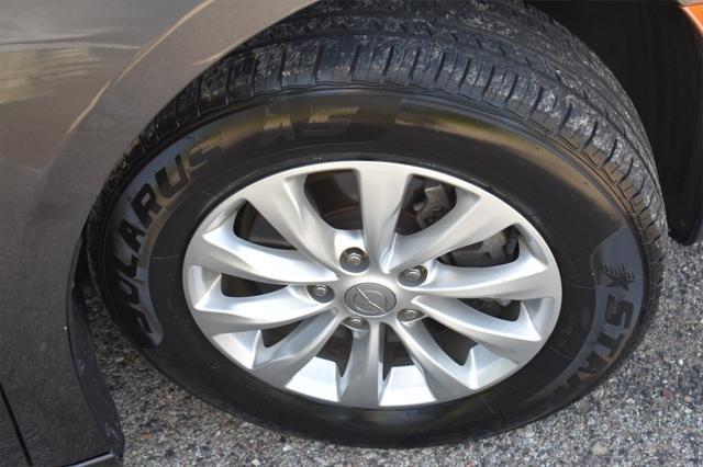 used 2018 Chrysler Pacifica car, priced at $15,777