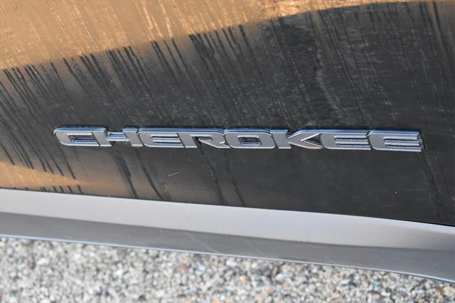 used 2023 Jeep Cherokee car, priced at $23,977
