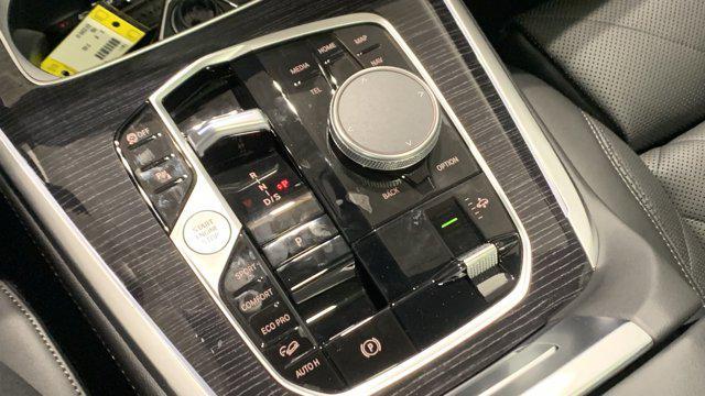 new 2026 BMW X7 car, priced at $97,815