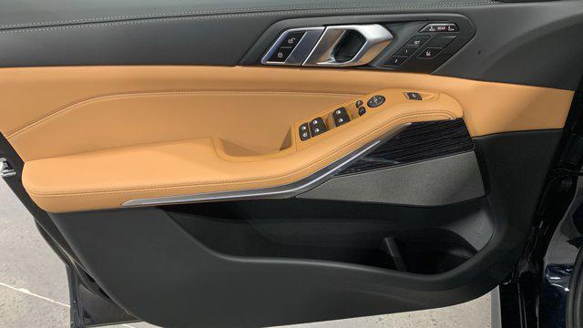 new 2026 BMW X7 car, priced at $97,525