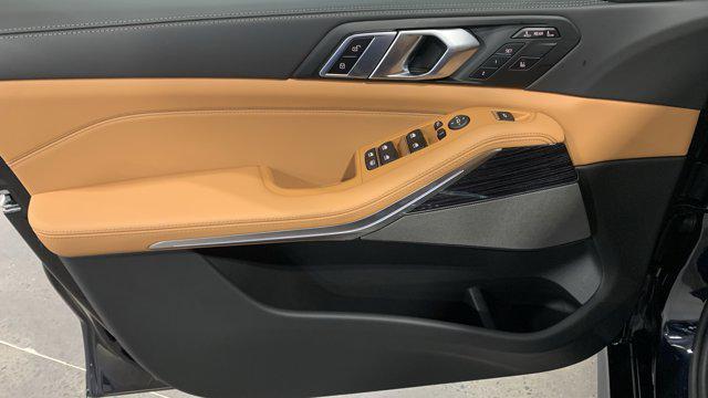 new 2026 BMW X7 car, priced at $97,525