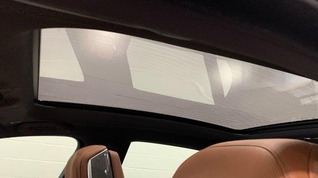 new 2025 BMW 760 car, priced at $135,660